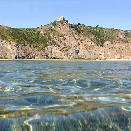 Baia Dei Delfini Aparthotel Furnari Εξωτερικό φωτογραφία