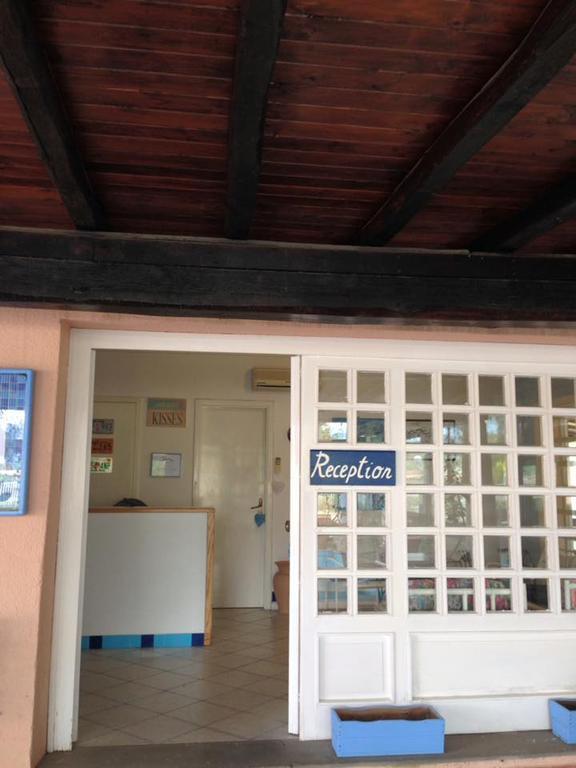 Baia Dei Delfini Aparthotel Furnari Εξωτερικό φωτογραφία