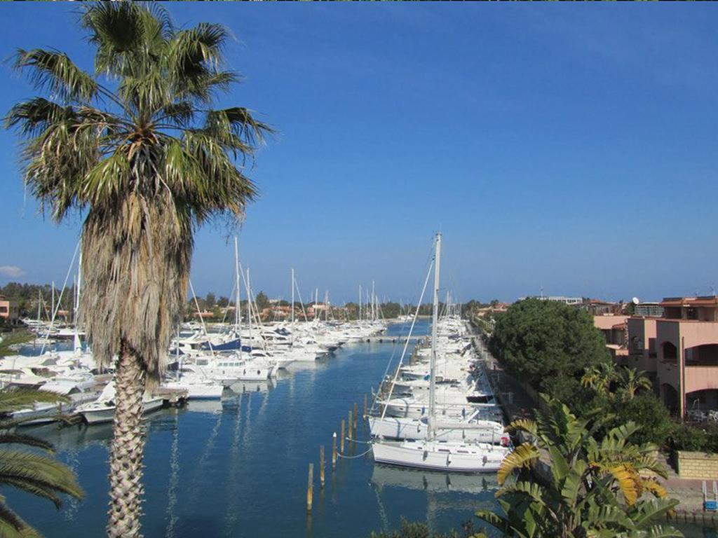 Baia Dei Delfini Aparthotel Furnari Εξωτερικό φωτογραφία