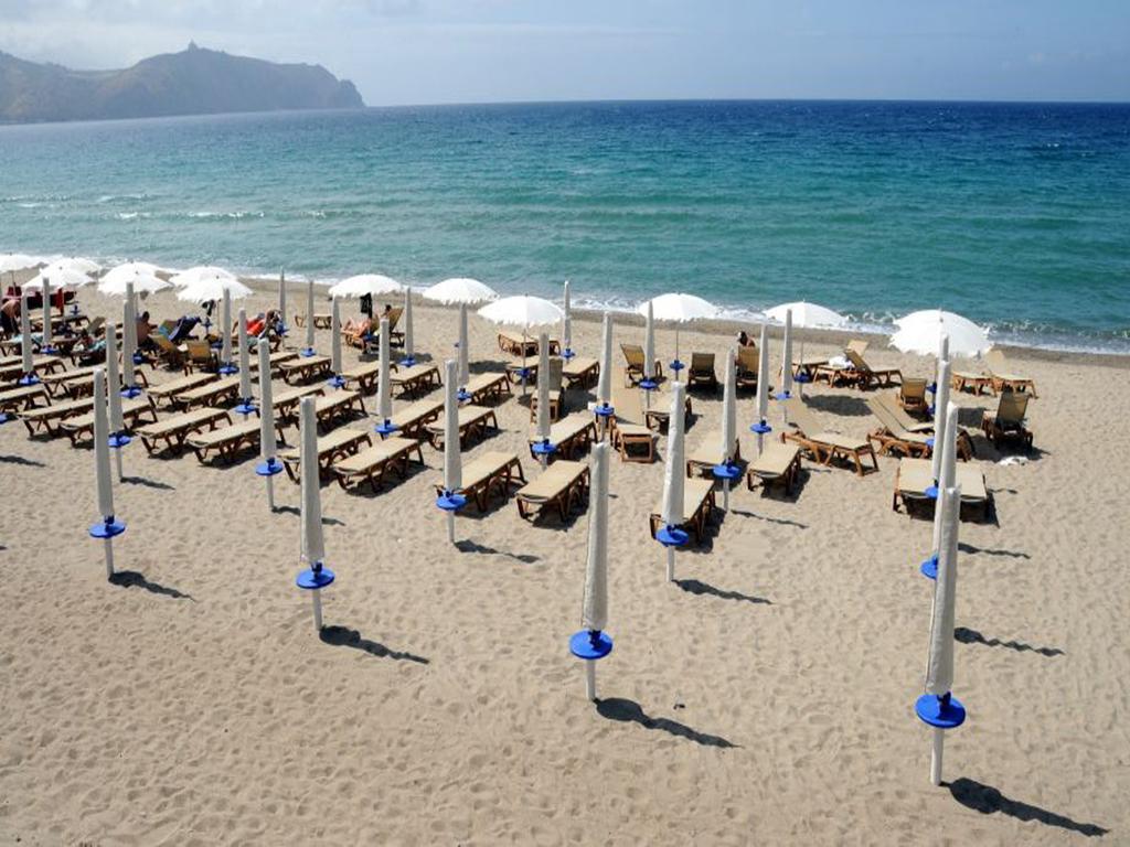 Baia Dei Delfini Aparthotel Furnari Εξωτερικό φωτογραφία