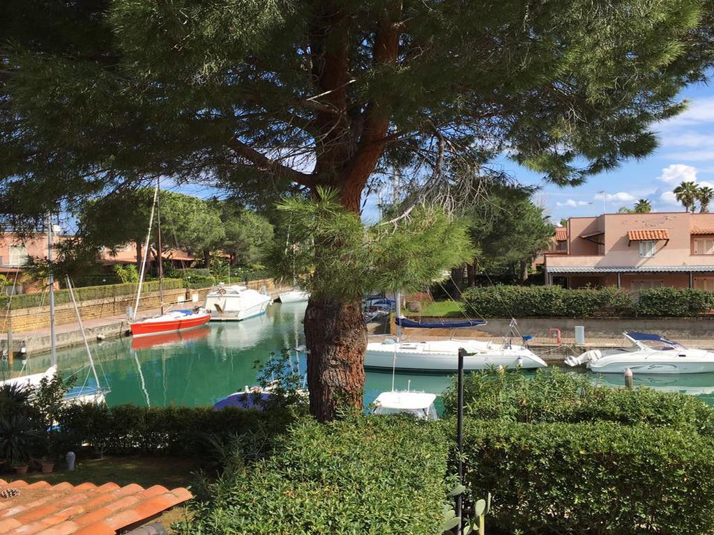 Baia Dei Delfini Aparthotel Furnari Εξωτερικό φωτογραφία